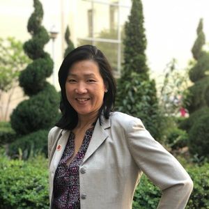 Meet your Posher, Pauline